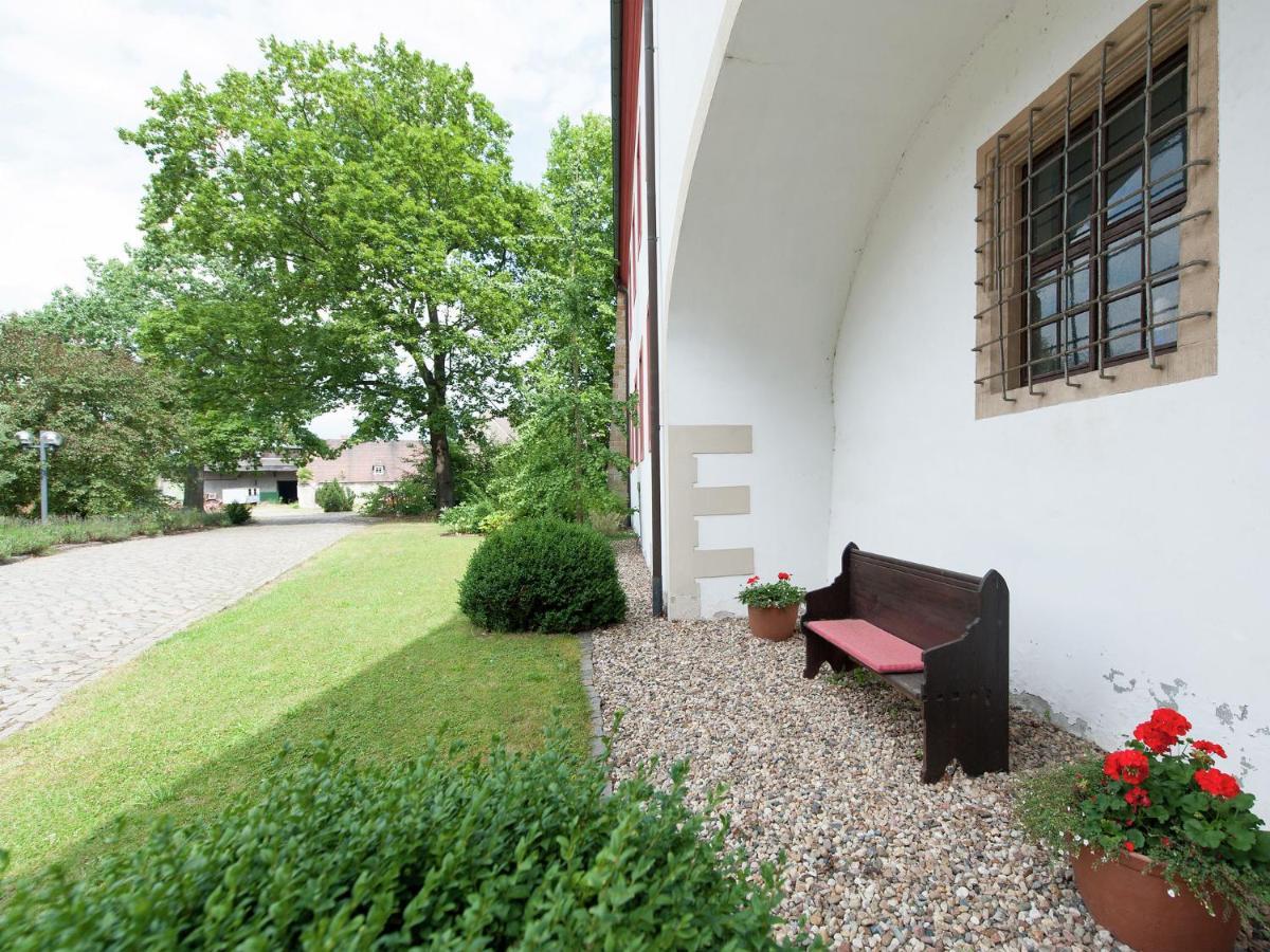 Vintage Apartment In Arzberg Triestewitz Екстер'єр фото