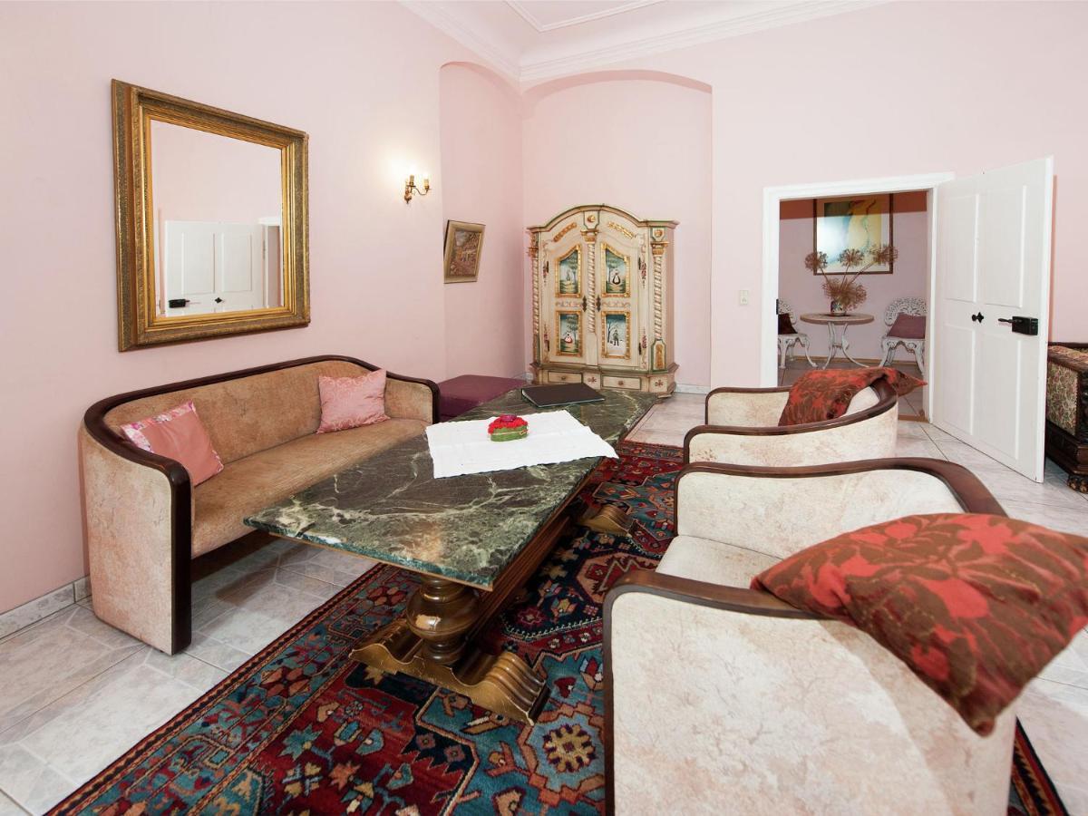 Vintage Apartment In Arzberg Triestewitz Екстер'єр фото