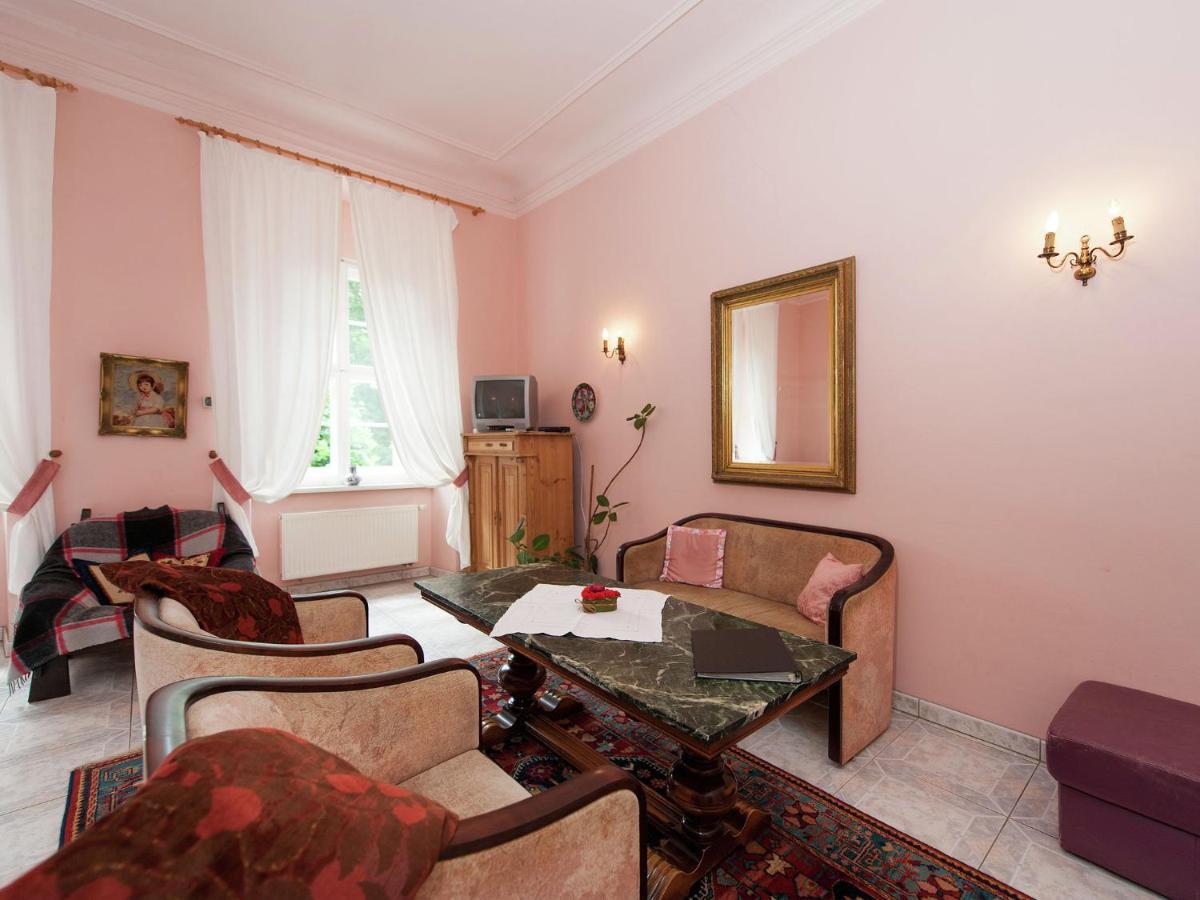Vintage Apartment In Arzberg Triestewitz Екстер'єр фото